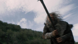 extant_GameOfThrones_1x05-TheWolfAndTheLion_1186