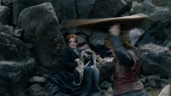 extant_GameOfThrones_1x05-TheWolfAndTheLion_1198