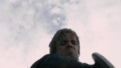 extant_GameOfThrones_1x05-TheWolfAndTheLion_1200