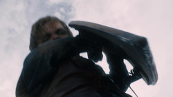 extant_GameOfThrones_1x05-TheWolfAndTheLion_1203
