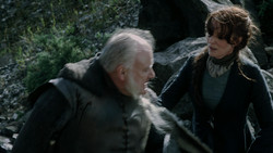 extant_GameOfThrones_1x05-TheWolfAndTheLion_1241