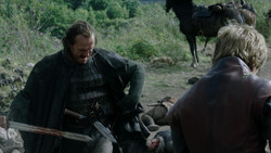 extant_GameOfThrones_1x05-TheWolfAndTheLion_1246