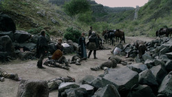 extant_GameOfThrones_1x05-TheWolfAndTheLion_1279