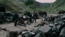 extant_GameOfThrones_1x05-TheWolfAndTheLion_1280