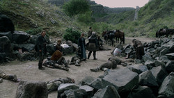 extant_GameOfThrones_1x05-TheWolfAndTheLion_1281