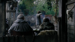 extant_GameOfThrones_1x05-TheWolfAndTheLion_1292
