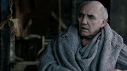 extant_GameOfThrones_1x05-TheWolfAndTheLion_1388