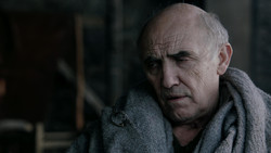 extant_GameOfThrones_1x05-TheWolfAndTheLion_1438