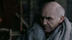 extant_GameOfThrones_1x05-TheWolfAndTheLion_1454