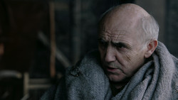 extant_GameOfThrones_1x05-TheWolfAndTheLion_1458