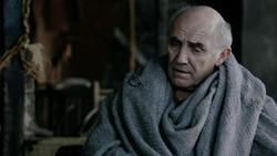 extant_GameOfThrones_1x05-TheWolfAndTheLion_1494