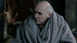 extant_GameOfThrones_1x05-TheWolfAndTheLion_1558