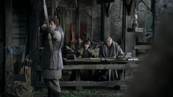 extant_GameOfThrones_1x05-TheWolfAndTheLion_1567