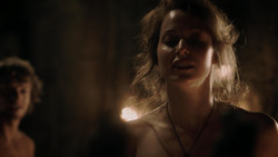 extant_GameOfThrones_1x05-TheWolfAndTheLion_1606