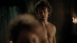 extant_GameOfThrones_1x05-TheWolfAndTheLion_1619