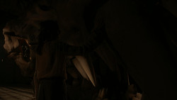 extant_GameOfThrones_1x05-TheWolfAndTheLion_2119