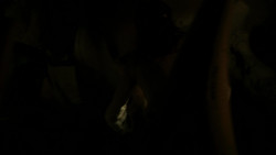 extant_GameOfThrones_1x05-TheWolfAndTheLion_2132