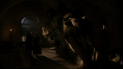 extant_GameOfThrones_1x05-TheWolfAndTheLion_2174