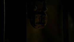 extant_GameOfThrones_1x05-TheWolfAndTheLion_2213