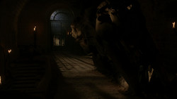 extant_GameOfThrones_1x05-TheWolfAndTheLion_2225