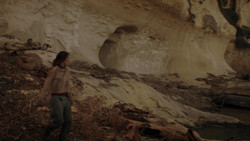 extant_GameOfThrones_1x05-TheWolfAndTheLion_2638