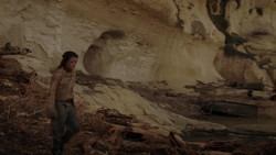 extant_GameOfThrones_1x05-TheWolfAndTheLion_2639