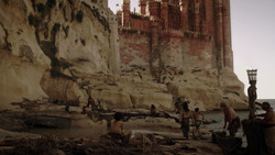 extant_GameOfThrones_1x05-TheWolfAndTheLion_2650