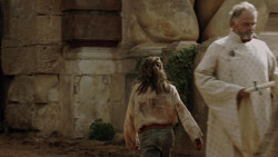extant_GameOfThrones_1x05-TheWolfAndTheLion_2664