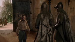 extant_GameOfThrones_1x05-TheWolfAndTheLion_2718