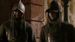 extant_GameOfThrones_1x05-TheWolfAndTheLion_2723