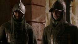 extant_GameOfThrones_1x05-TheWolfAndTheLion_2730