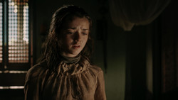 extant_GameOfThrones_1x05-TheWolfAndTheLion_2758