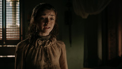 extant_GameOfThrones_1x05-TheWolfAndTheLion_2765