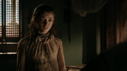 extant_GameOfThrones_1x05-TheWolfAndTheLion_2784