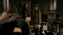 extant_GameOfThrones_1x05-TheWolfAndTheLion_2809
