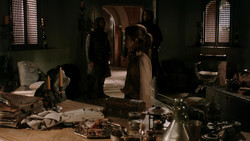 extant_GameOfThrones_1x05-TheWolfAndTheLion_2815