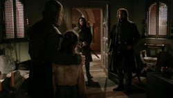 extant_GameOfThrones_1x05-TheWolfAndTheLion_2836