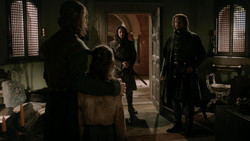 extant_GameOfThrones_1x05-TheWolfAndTheLion_2848
