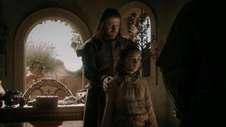 extant_GameOfThrones_1x05-TheWolfAndTheLion_2915