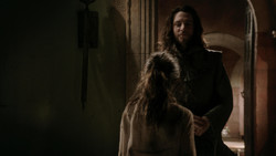 extant_GameOfThrones_1x05-TheWolfAndTheLion_2920