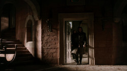 extant_GameOfThrones_1x05-TheWolfAndTheLion_2926