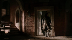 extant_GameOfThrones_1x05-TheWolfAndTheLion_2927
