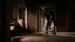 extant_GameOfThrones_1x05-TheWolfAndTheLion_2933