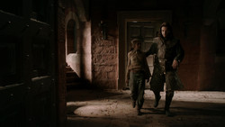 extant_GameOfThrones_1x05-TheWolfAndTheLion_2937