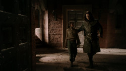 extant_GameOfThrones_1x05-TheWolfAndTheLion_2938