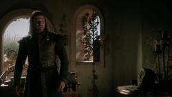 extant_GameOfThrones_1x05-TheWolfAndTheLion_2962