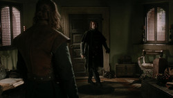 extant_GameOfThrones_1x05-TheWolfAndTheLion_2965