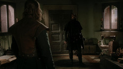 extant_GameOfThrones_1x05-TheWolfAndTheLion_2967