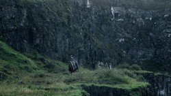 extant_GameOfThrones_1x05-TheWolfAndTheLion_2980