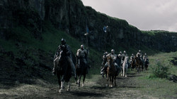 extant_GameOfThrones_1x05-TheWolfAndTheLion_2995